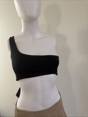 One-Shoulder Black Crop Top
